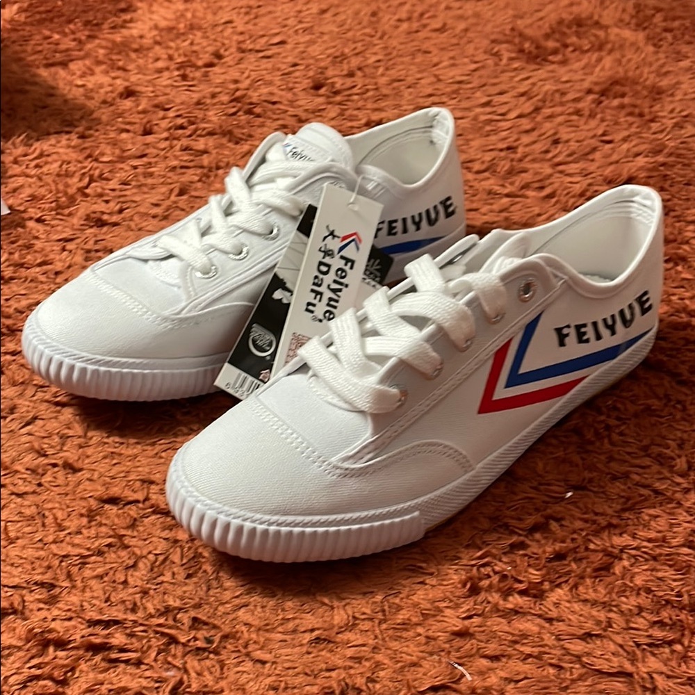 Feiyue White and Blue Sneakers Classic Canvas Design